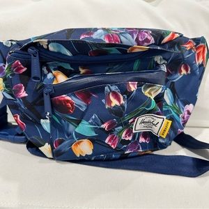 Herschel belt bag